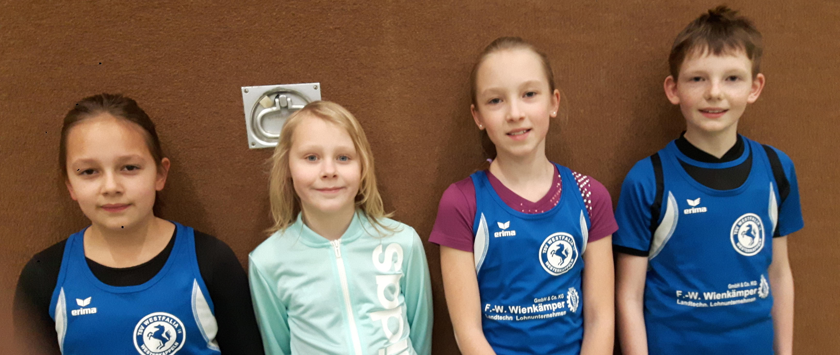 Enya Kenkel, Zoe Diekmann, Emma Homburg, Finn Buchwald