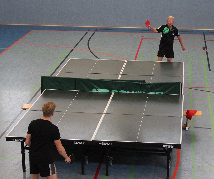 am 4er-Tisch nahmen letztes Jahr u.a. Oldie Peter Janik und Philip Wilmshöfer aus der ersten Herrenmannschaft teil